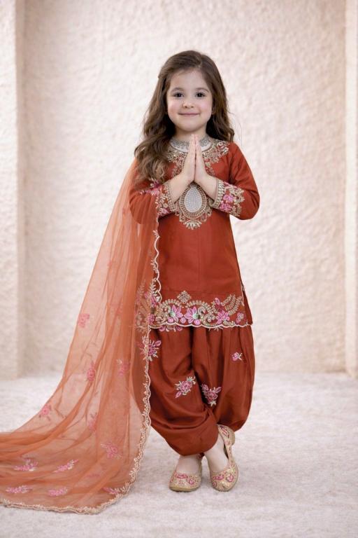 Premium Quality Ready To Wear OC 245 Crep orange Mumbai kids wear manufacturers